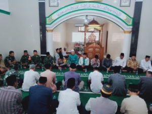 Danramil 1607-01/Sumbawa Hadiri Maulid Nabi di Masjid Baiturrahman Brangbiji