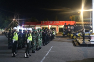 Patroli Gabungan TNI-Polri Pastikan Kondusifitas Wilayah Kota Kupang