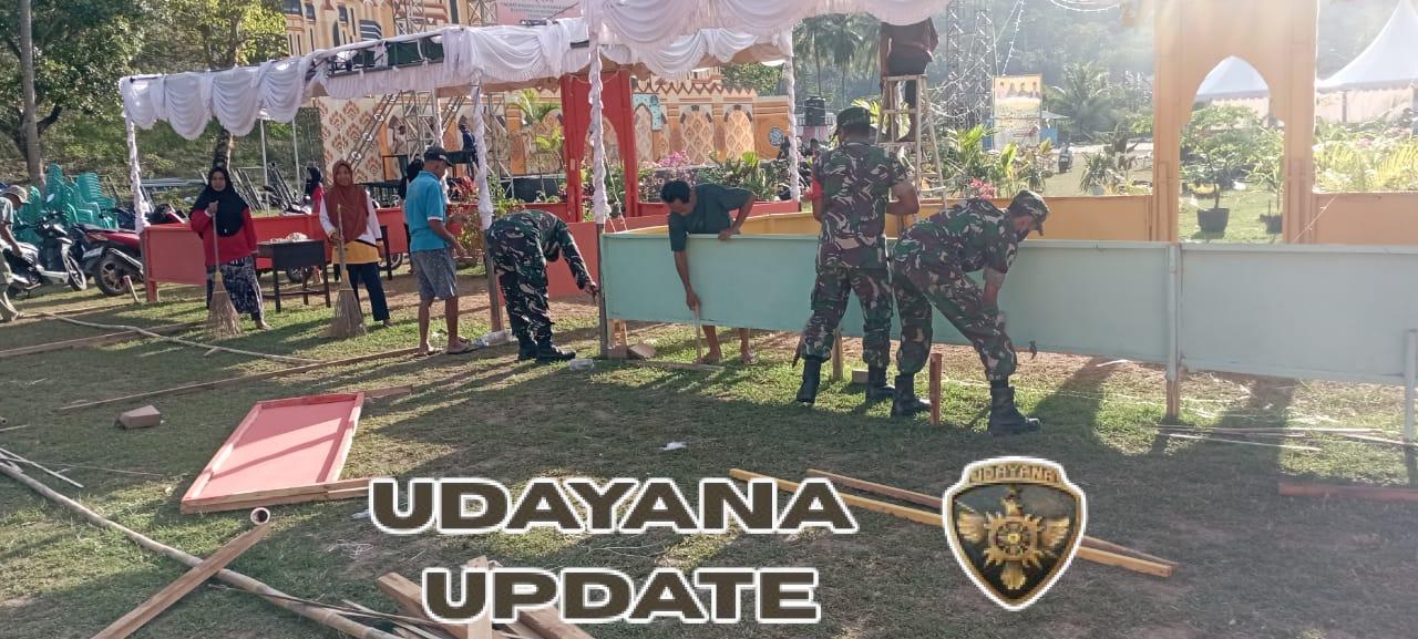 Anggota Koramil 1628-02/Sekongkang Ikut Gotong Royong Bersihkan Sampah dan Bongkar Tenda Pasca MTQ ke-XXI.