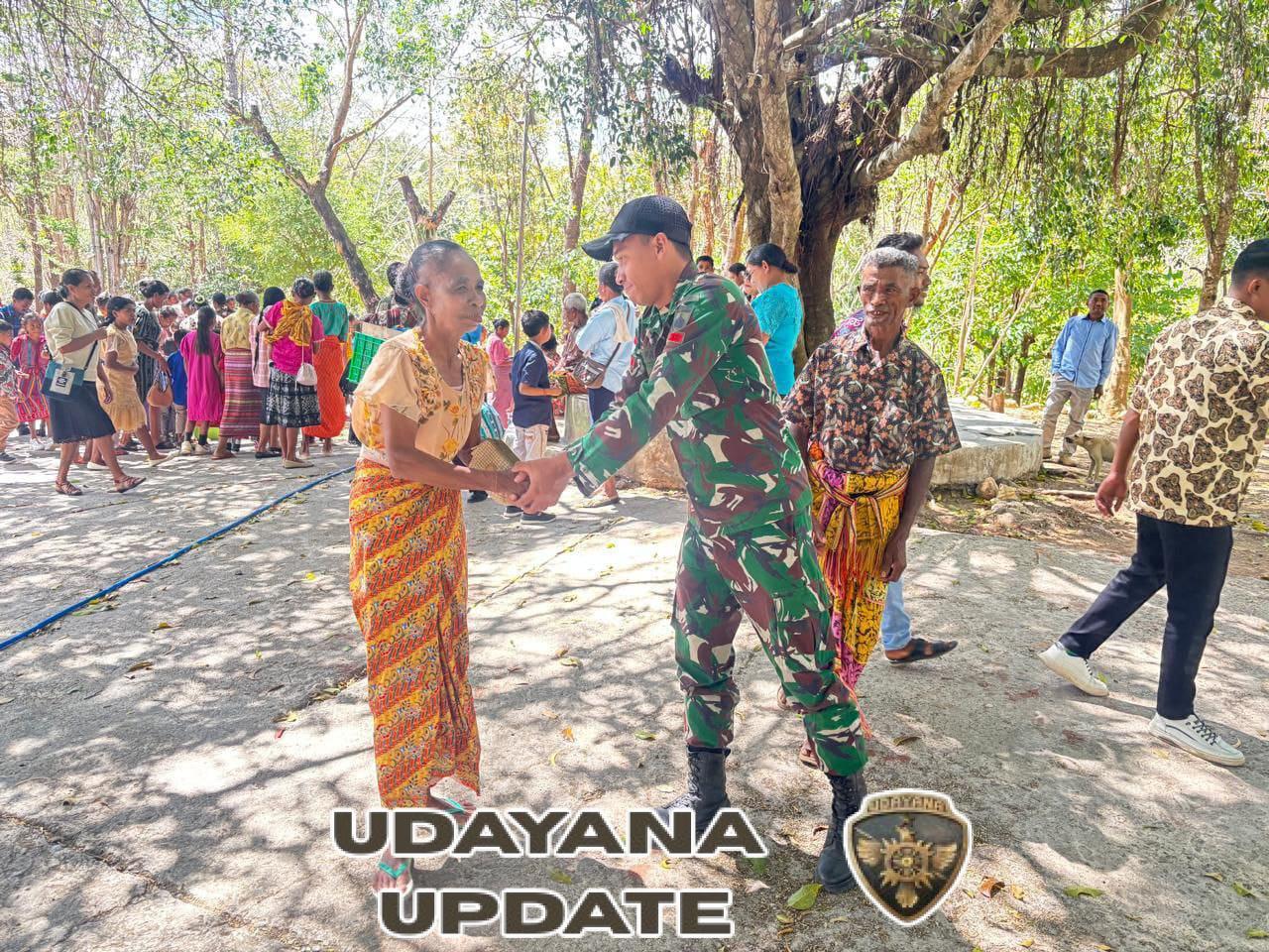 Satgas Pamtas Hadirkan Rasa Aman dalam Ibadah Misa di Gereja ST Bernadus Naekake