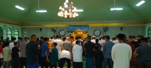Maulid Nabi di Masjid As-Syuhada Gebang, Santuni 50 Anak Yatim