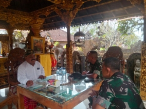 Dandim 1616/Gianyar Sambangi Tokoh Masyarakat, Dorong Kebersamaan dan Persatuan di Desa Tampaksiring