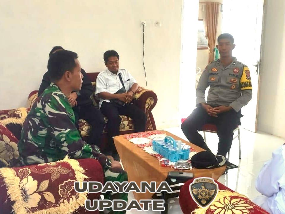 Babinsa Manemeng Gelar Komsos Bahas Pemberdayaan Siskamling di Desa Binaan