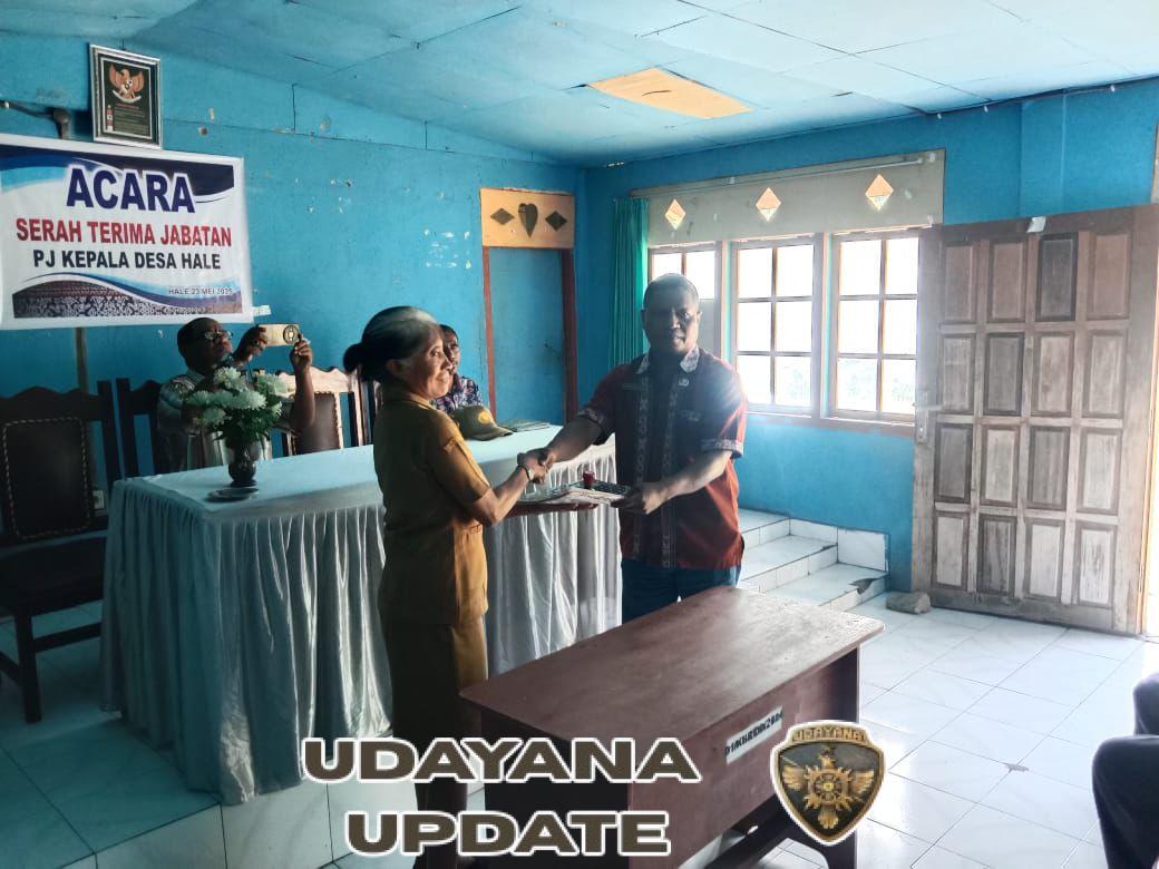 Babinsa Koramil 05/Bola: TNI Siap Bersinergi dengan Pemerintah Desa.