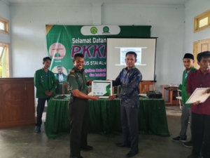 Pasi Intel Kodim 1614/Dompu Tekankan Wawasan Kebangsaan dalam PKKMB STAI Al-Amin