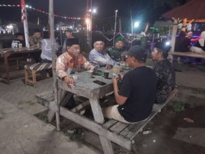 Babinsa Koramil 1628-02/Sekongkang Gelar Patroli Malam Jaga Kamtibmas