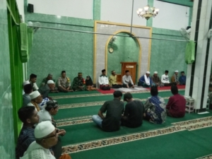 Babinsa Beru Hadiri Peringatan Maulid Nabi di Masjid Al-Istiqomah Dusun Beru