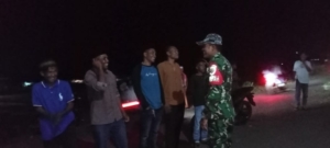 Sinergi Babinsa dan Warga Dusun Tanju Ciptakan Keamanan Bersama
