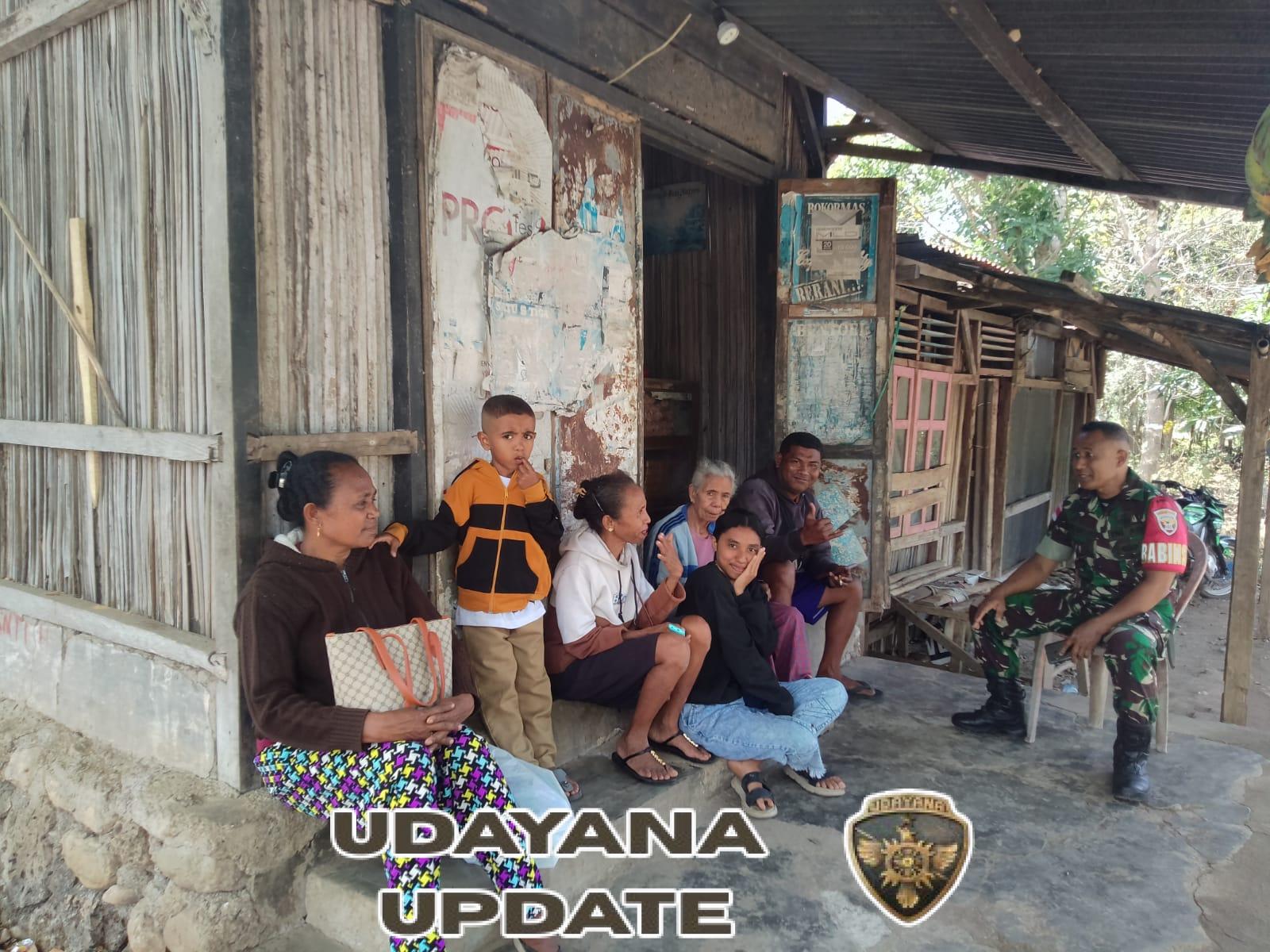 Tingkatkan Sinergi dengan Warga, Babinsa Koramil 1618-04/Bisel Laksanakan Komsos di Biboki Tanpah