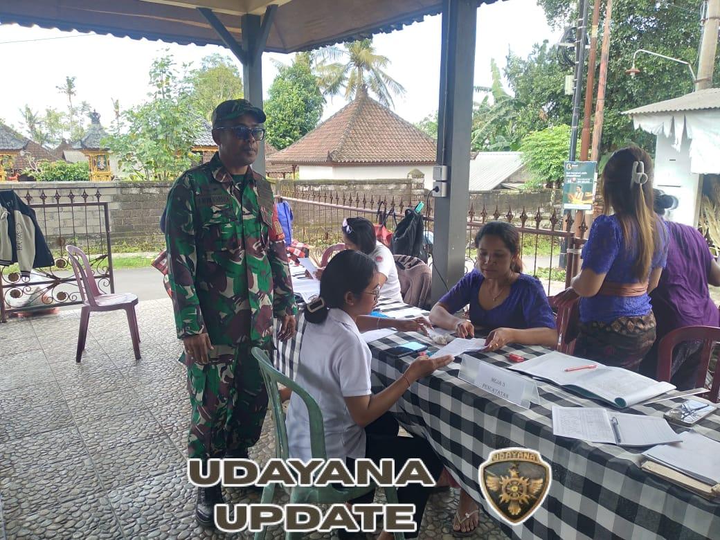 Dukung Pencegahan Stunting, Babinsa Hadir di Posyandu Banjar Blahpane Kelod