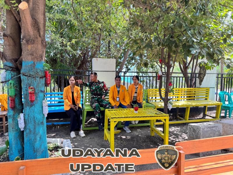 Komunikasi Sosial Babinsa Nefonaek Wujudkan Kepedulian Situasi Terkini