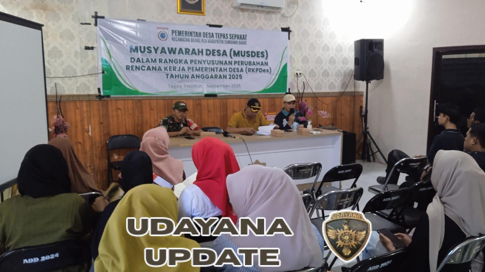 Babinsa Koramil Dampingi Pemerintah Desa Tepas Sepakat dalam Penyusunan RKPDes Perubahan 2025