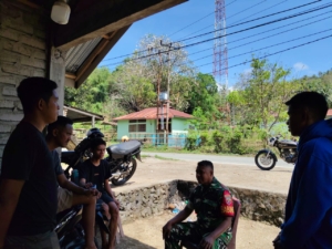 Babinsa Hadir di Tengah Masyarakat, Warga Emburia Sambut Positif Kegiatan Pamwil