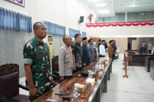 Dandim 1628/KSB Hadiri Rapat Paripurna DPRD Kabupaten Sumbawa Barat Tahun 2025