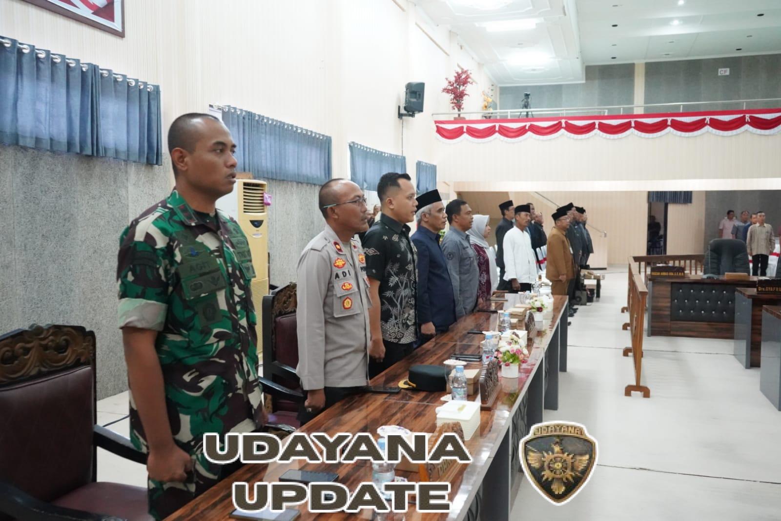 Dandim 1628/KSB Hadiri Rapat Paripurna DPRD Kabupaten Sumbawa Barat Tahun 2025