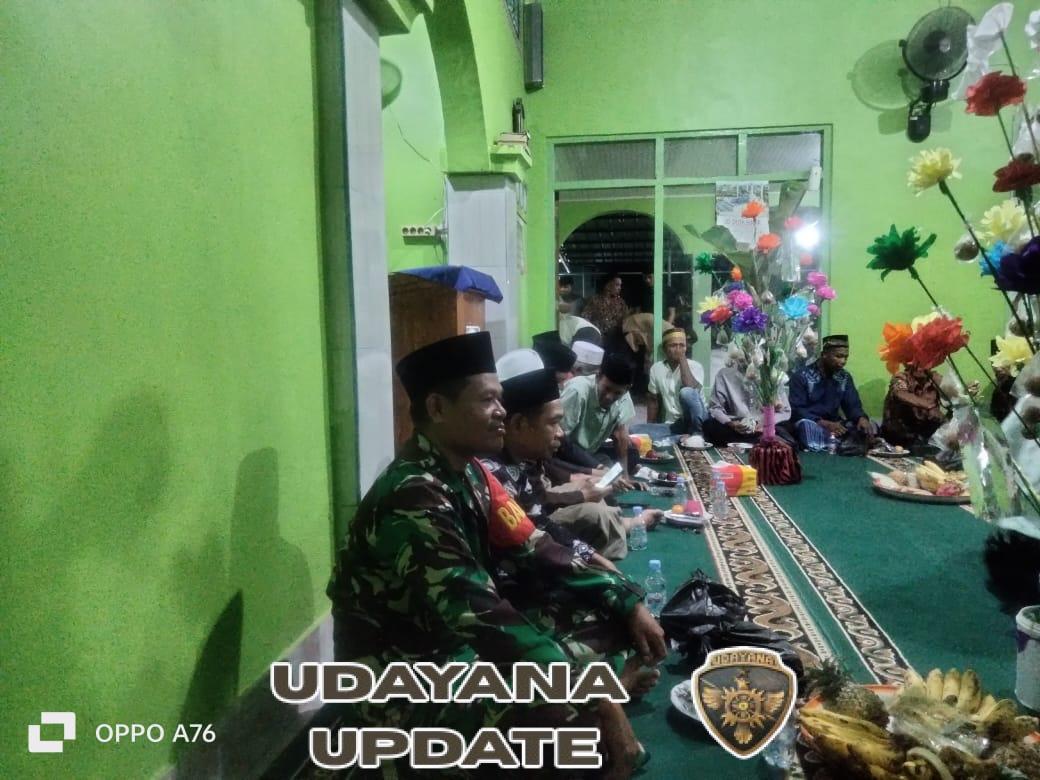Babinsa Koramil 1628-01/Taliwang Hadiri Peringatan Maulid Nabi Muhammad SAW di Masjid Nurul Iman