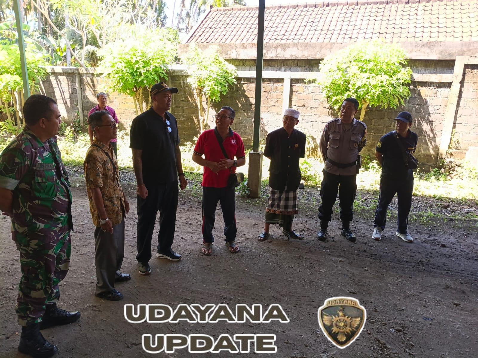 Babinsa 1623-05/Manggis monitoring kegiatan peninjauan TP3SR oleh Wakil Ketua III DPRD Provinsi Bali.