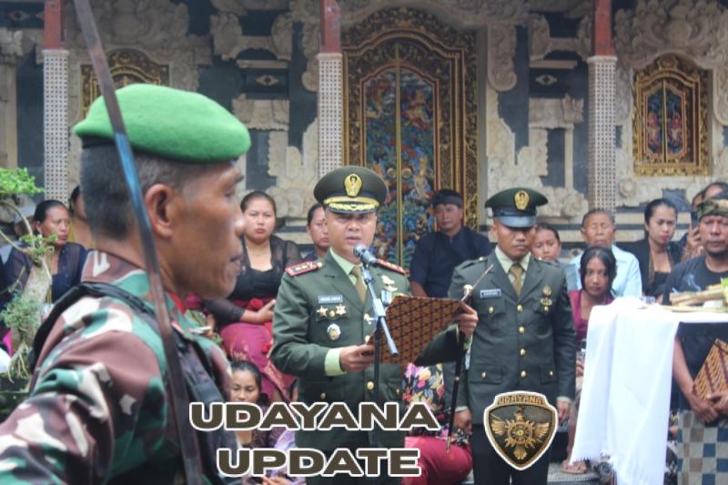 Dandim 1626/Bangli Pimpin Upacara Persemayaman dan Perabuan Prajurit Terbaik Pratu I Made Yudha Wirathama