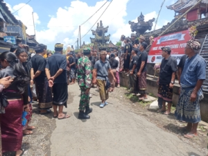 Sinergi TNI–Polri dan Pecalang Wujudkan Keamanan dan Ketertiban pada Upacara Ngaben