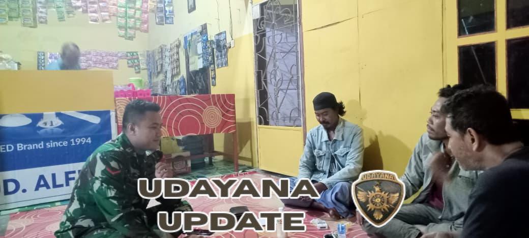 ‎Tingkatkan Keamanan, Babinsa dan Warga Batu Putik Lakukan Patroli Bersama