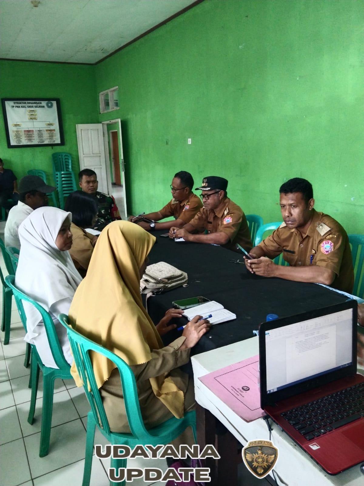 Babinsa Koramil 1602-01/Ende Hadiri Mini Lokakarya Lintas Sektor di Kecamatan Ende Selatan