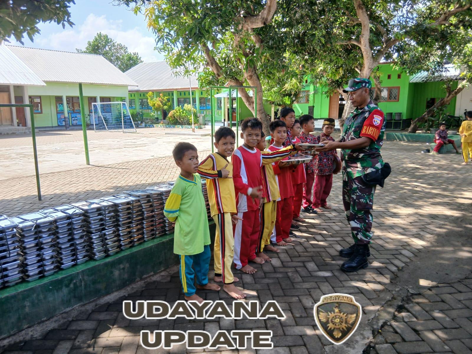 Babinsa Kelurahan Kuang Dampingi Program Makan Bergizi Gratis di SDN 12 Kuang