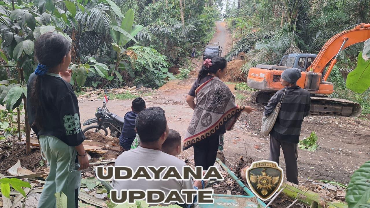 TNI dan Warga Buka Jalan Demi Ketahanan Nasional