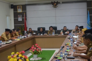 Dandim 1614/Dompu Tegaskan Pentingnya Poskamling di Setiap Desa