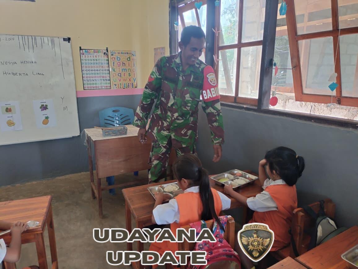 TNI Bersama Yayasan Flobamora Salurkan Makanan Bergizi ke 2.452 Siswa di Rote Ndao