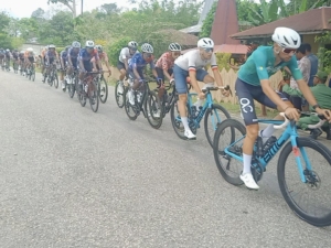 Sinergi TNI dan Aparat Gabungan Sukseskan Tour De En Te Te di Kabupaten Sumba Tengah