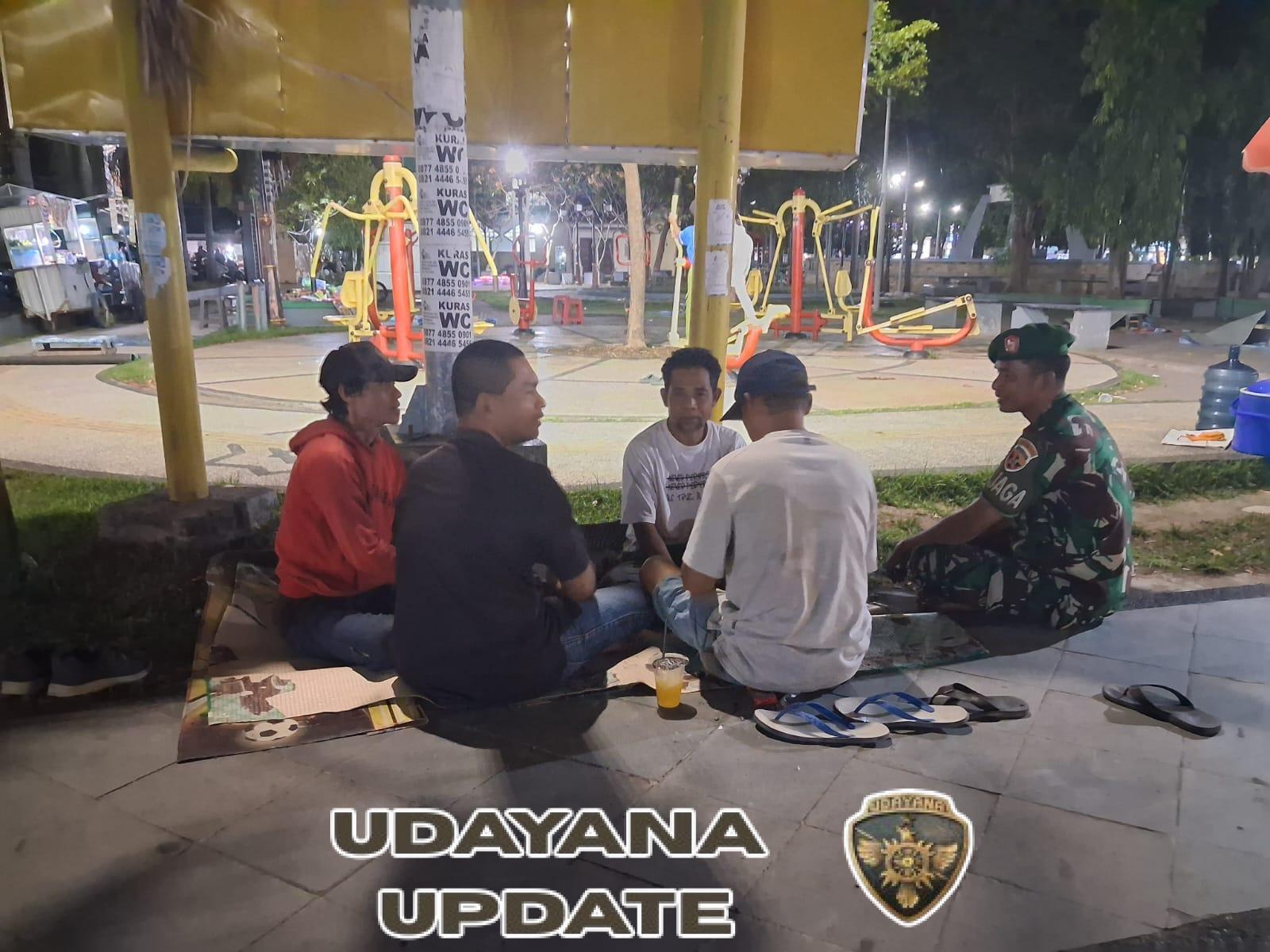 Babinsa Koramil 1628-01/Taliwang Gelar Patroli Malam Jaga Keamanan Wilayah