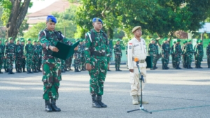 Brigjen TNI Hendro, Bacakan Amanat Pangdam IX/UDY; Waspada Terhadap isu-isu yang Sengaja digiring untuk mengganggu hubungan antara aparat dan masyarakat.