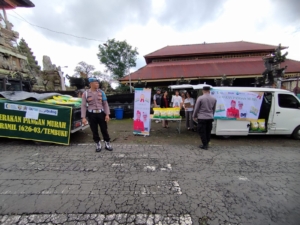 Sinergitas Polri, TNI, dan Pemda Bangli Gelar Pasar Murah di Desa Jehem