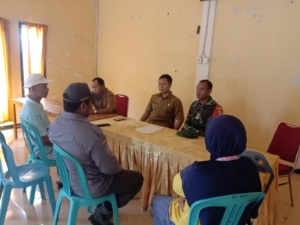 Babinsa Desa Airsuning Jadi Penengah Sengketa Warisan, Wujud Peran TNI Dekat dengan Rakyat