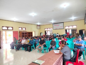 Babinsa Watumanu Dampingi Musyawarah Perubahan RKPDes dan APBDes Tahun 2025