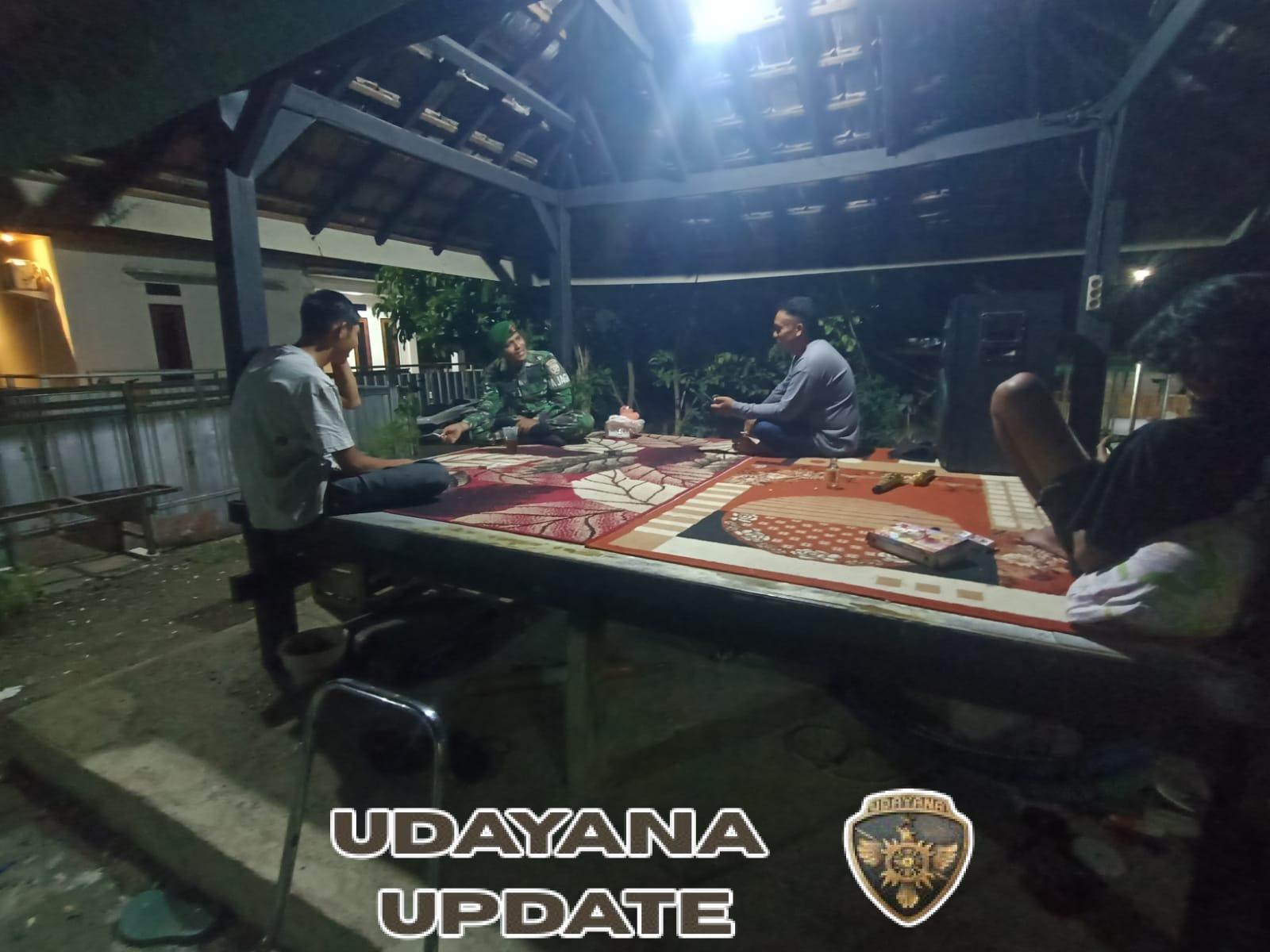 Babinsa Koramil 1628-03/Seteluk Gelar Patroli Malam Jaga Kondusifitas Wilayah