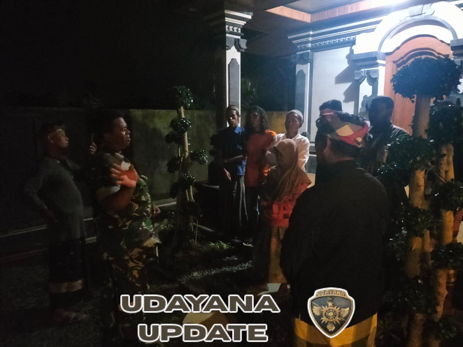 Babinsa Bersama Aparat Desa Lakukan Pemeriksaan Identitas Warga Pendatang