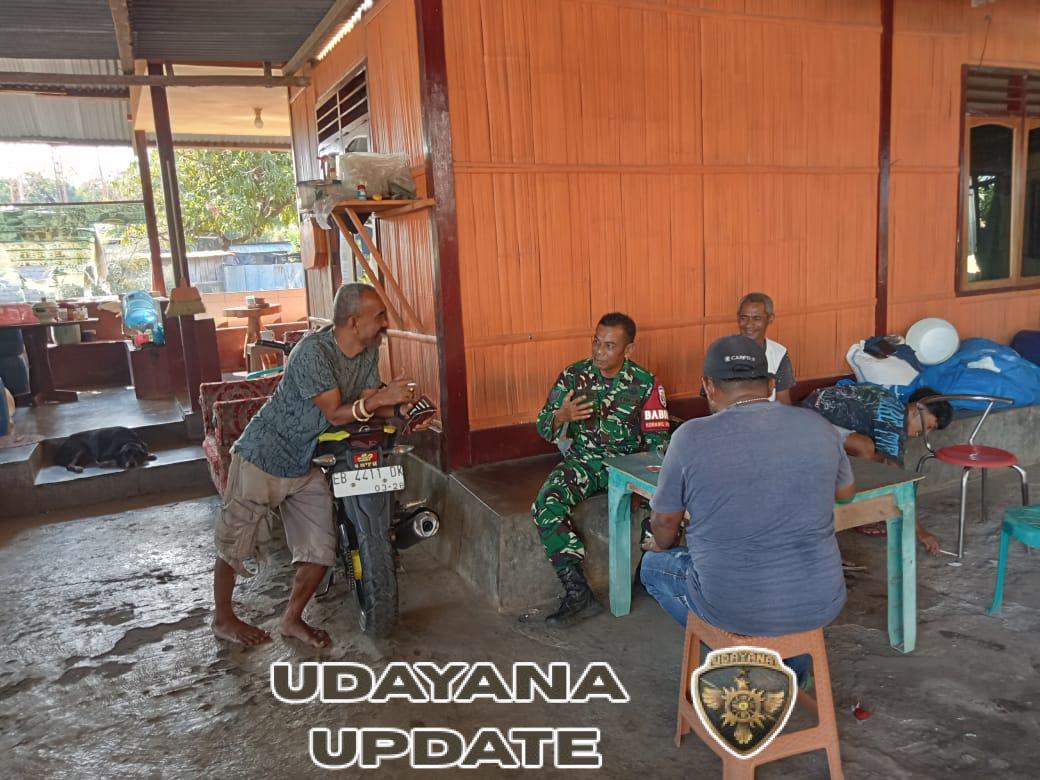 Babinsa Aesesa Jalin Komsos dengan Tokoh Pemuda di Kampung Danga Au