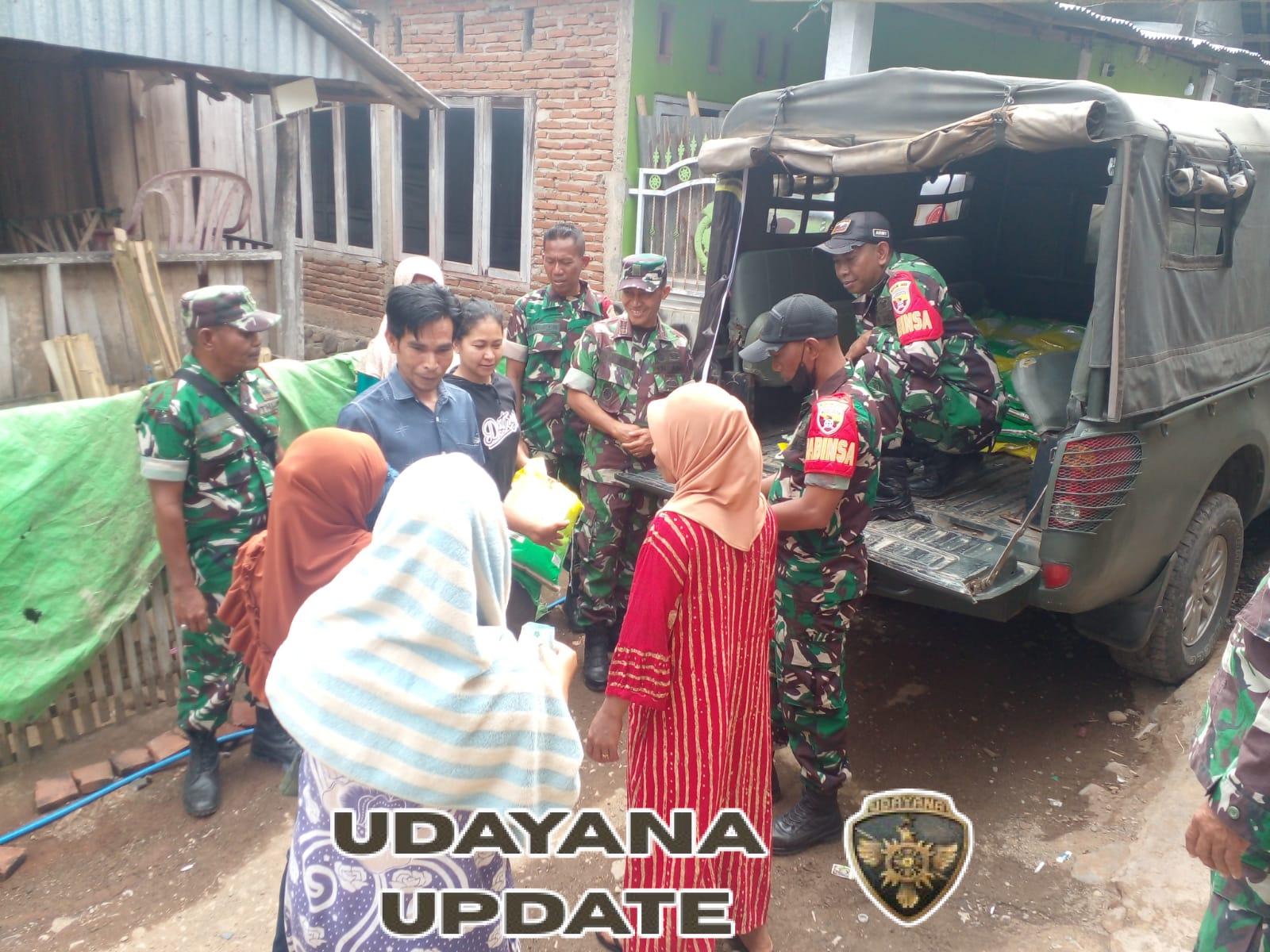 Peringati HUT TNI ke-80, Koramil Wawo Gelar Penjualan Beras Murah di Desa Ntori