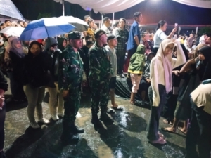 Personel Kodim 1602/Ende Kawal Ketat Gala Dinner dan Panggung Eksotika Tour de Entete 2025