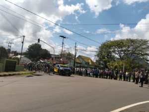 Dandim 1602/Ende Hadiri dan Kawal Langsung Pelepasan Etape 8 Tour de Entete 2025