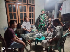 Babinsa Koramil 1628-01/Taliwang Gelar Patroli Malam di Seputaran Tiangnam Kota Taliwang