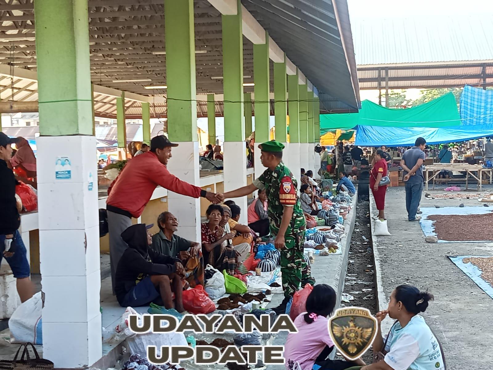 Babinsa Koramil 1625-05/Aesesa Laksanakan Patroli dan Komsos di Pasar Danga