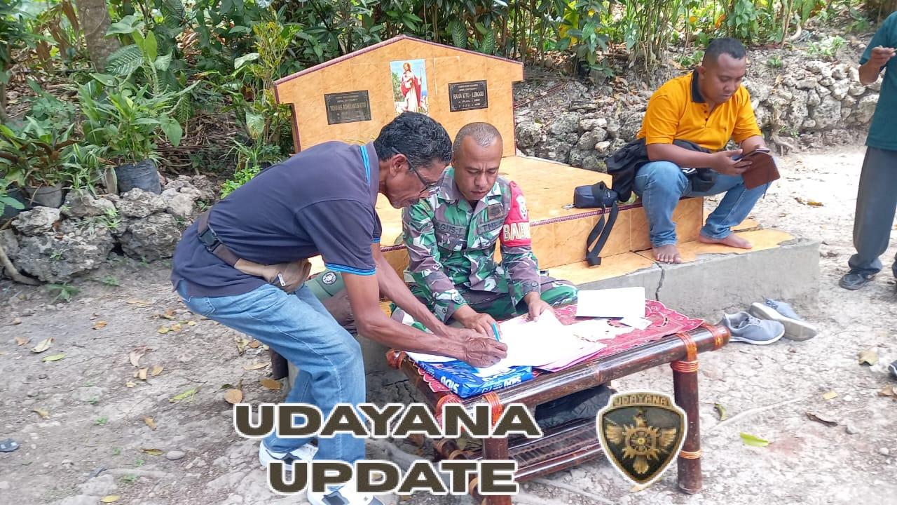 Babinsa SoE Dampingi Warga Desa Kuatae dalam Proses Relokasi Pasca Longsor