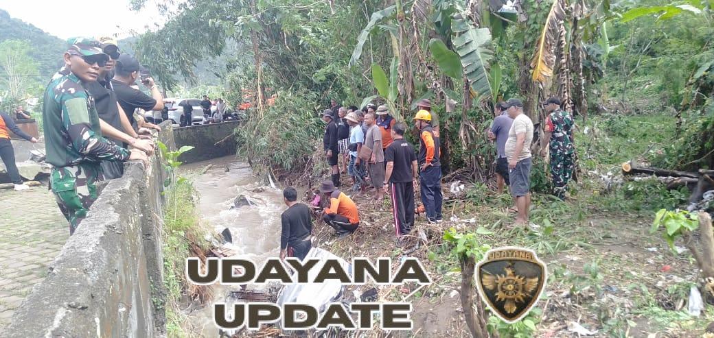 Dandim Klungkung Dampingi Bupati Tinjau Lokasi Terdampak bencana
