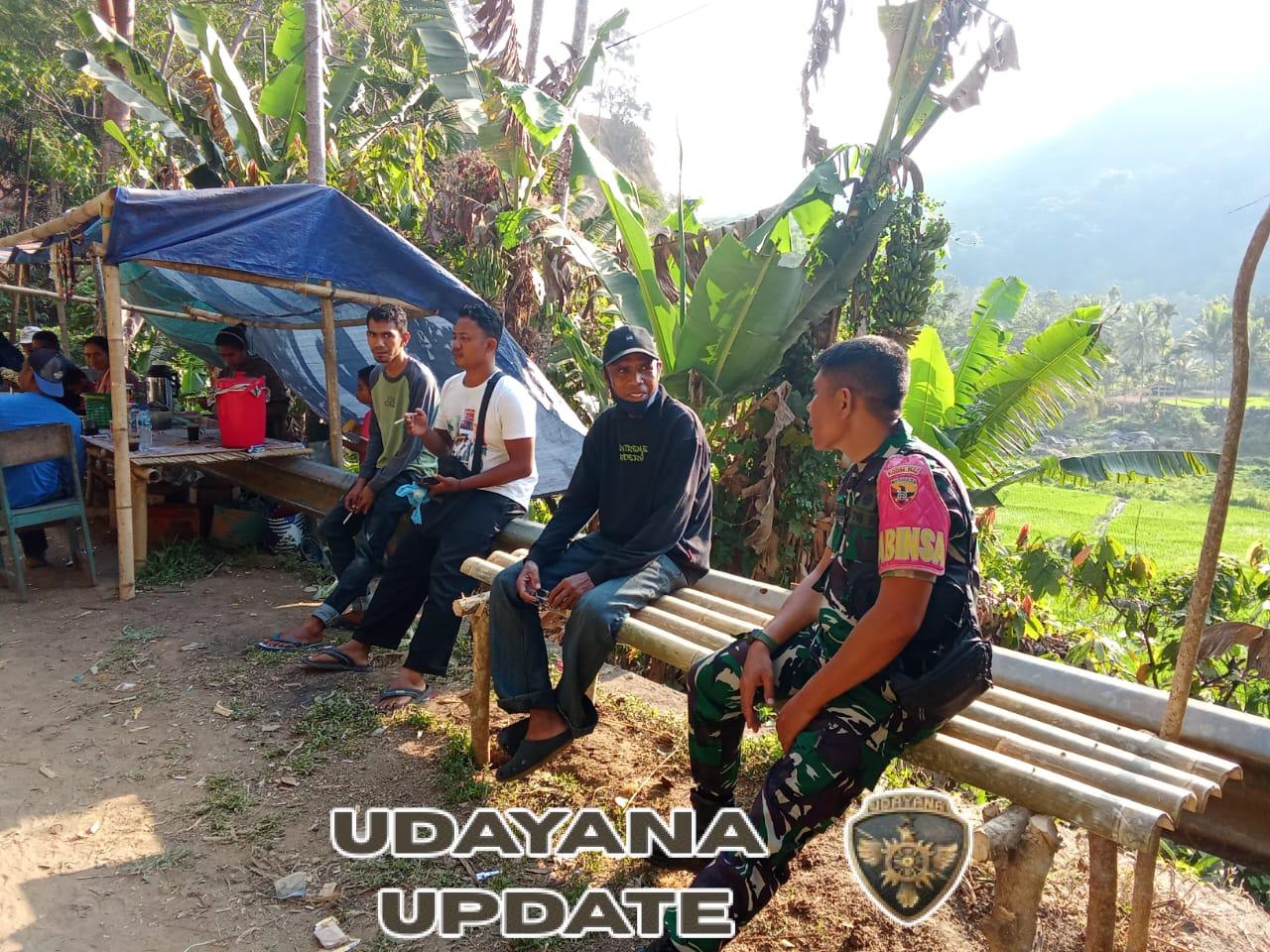 Babinsa Kodim 1602/Ende Tingkatkan Keamanan dan Kamtibmas di Desa Liabeke