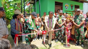 Program TNI Manunggal Air, Pos Motamasin Hadirkan Sumur Bor dan MCK untuk Warga Perbatasan