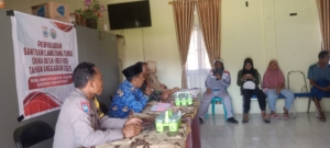 Babinsa Desa Lamunga Dampingi Penyaluran BLT-DD Triwulan III Tahun 2025