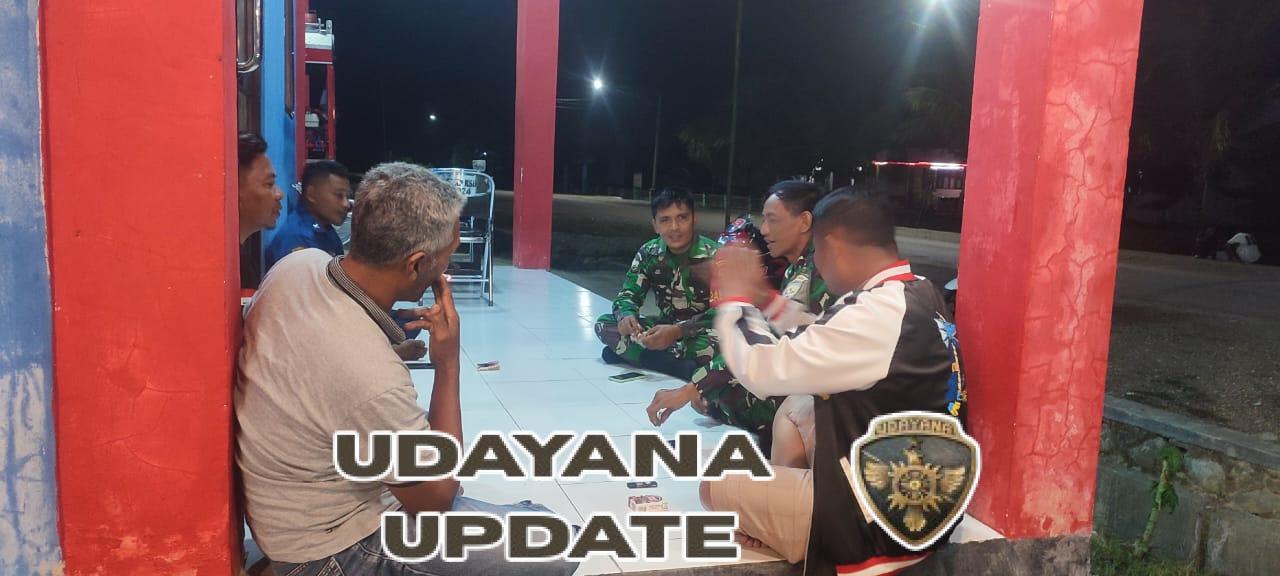 Babinsa Koramil 1628-03/Seteluk Patroli Malam, Jaga Kamtibmas di Wilayah Binaan