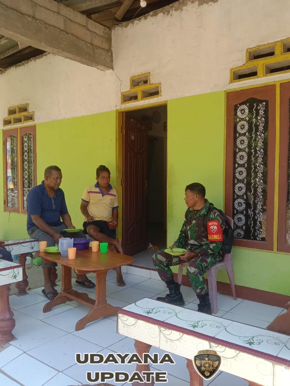 Babinsa Serka Armindo Da Silva Laksanakan Monitoring Bersama Kelompok Tani di Desa Oebafok